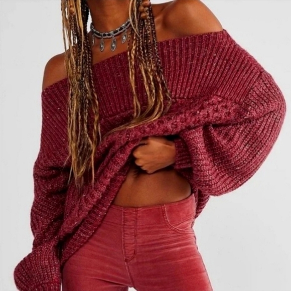 Free People New Dream Spillover Sweater in Wine Size Medium NWT - Picture 1 of 11